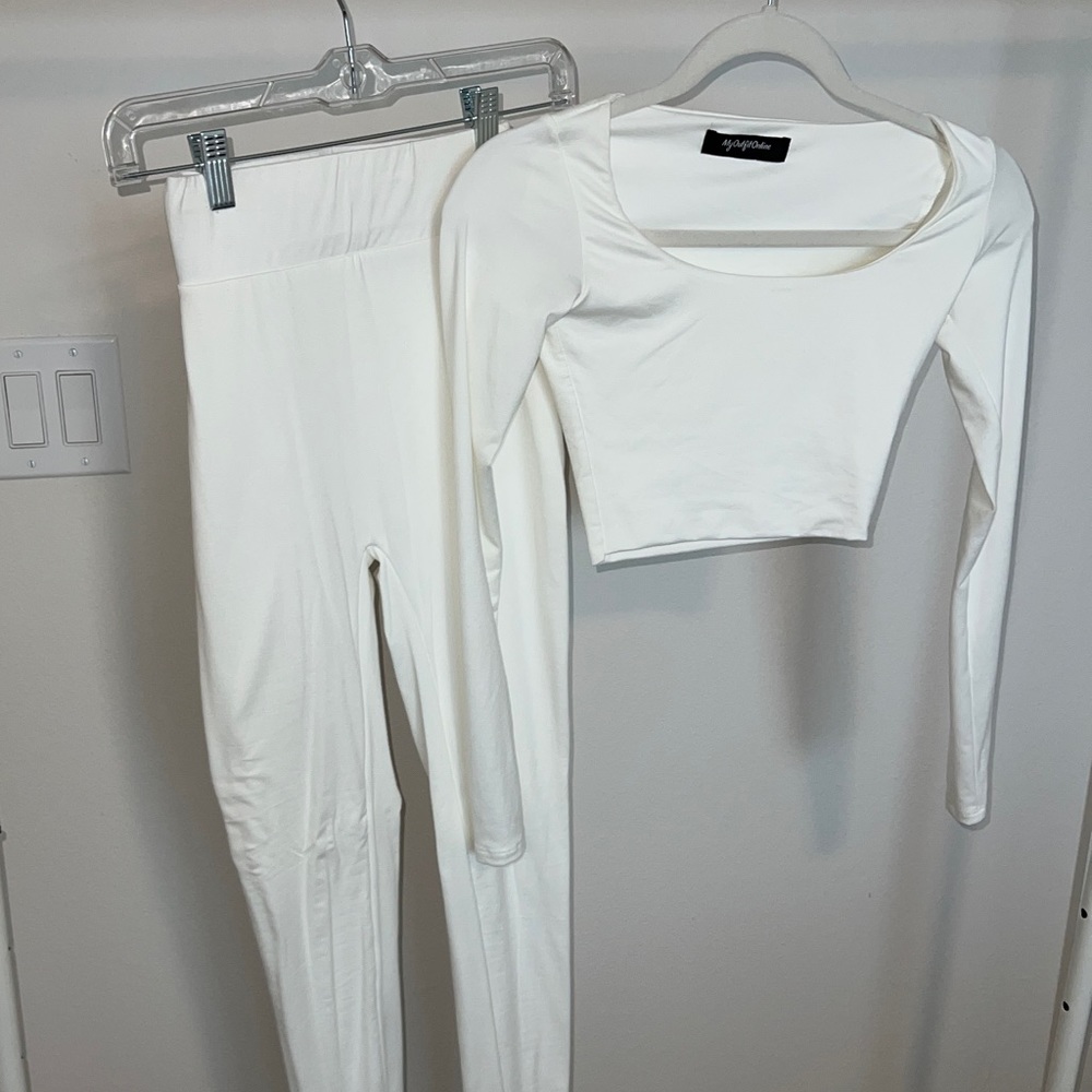 Legging & Crop Top Set